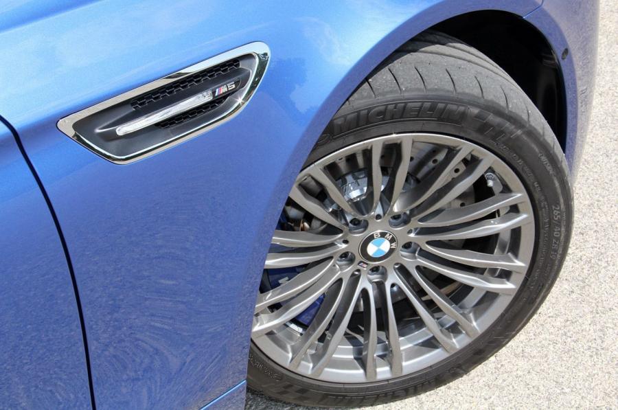  BMW M5 2012 года  (фото 119 из 319)